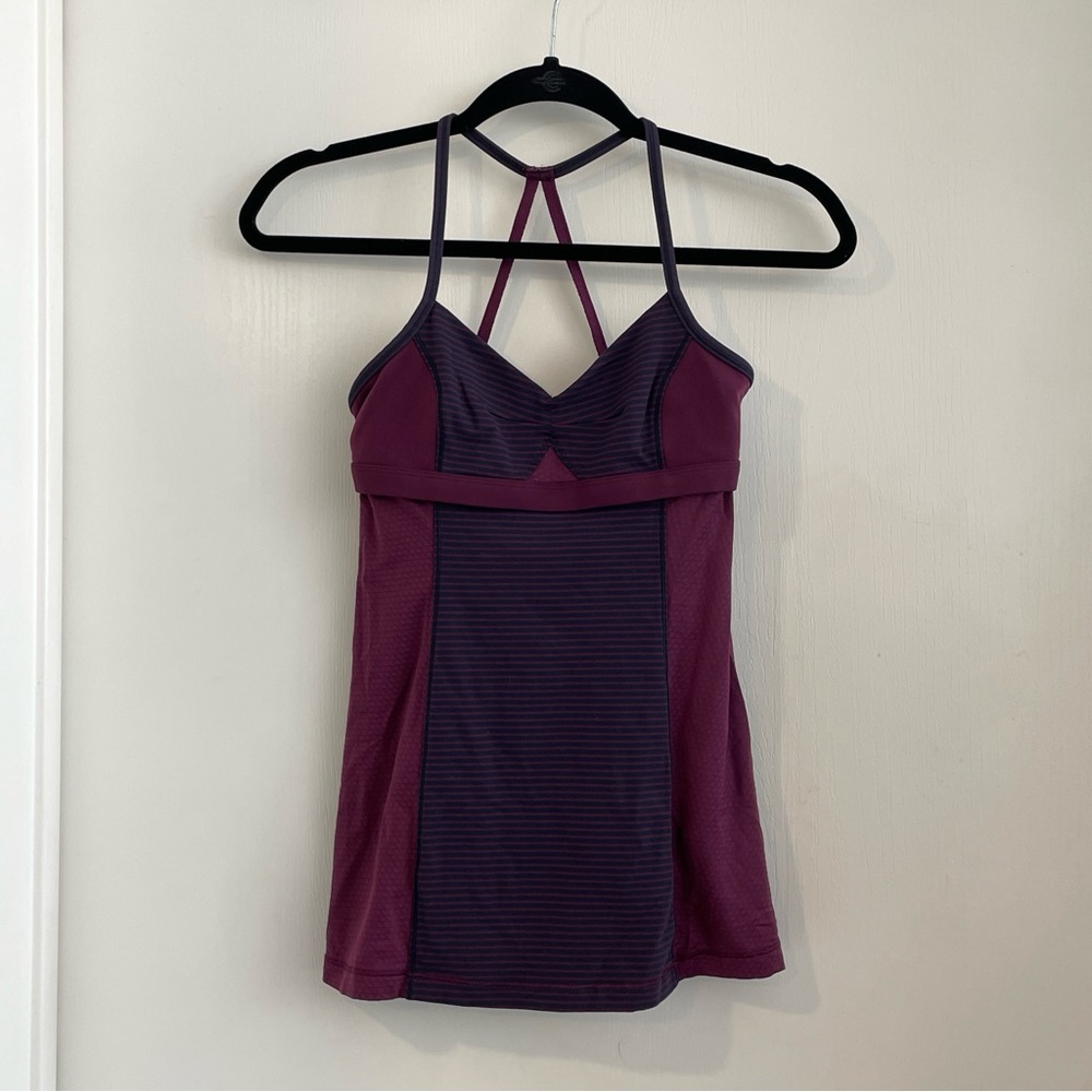 Lululemon Bend & Flow Tank in Hyper Stripe Plum / Plum Size 4